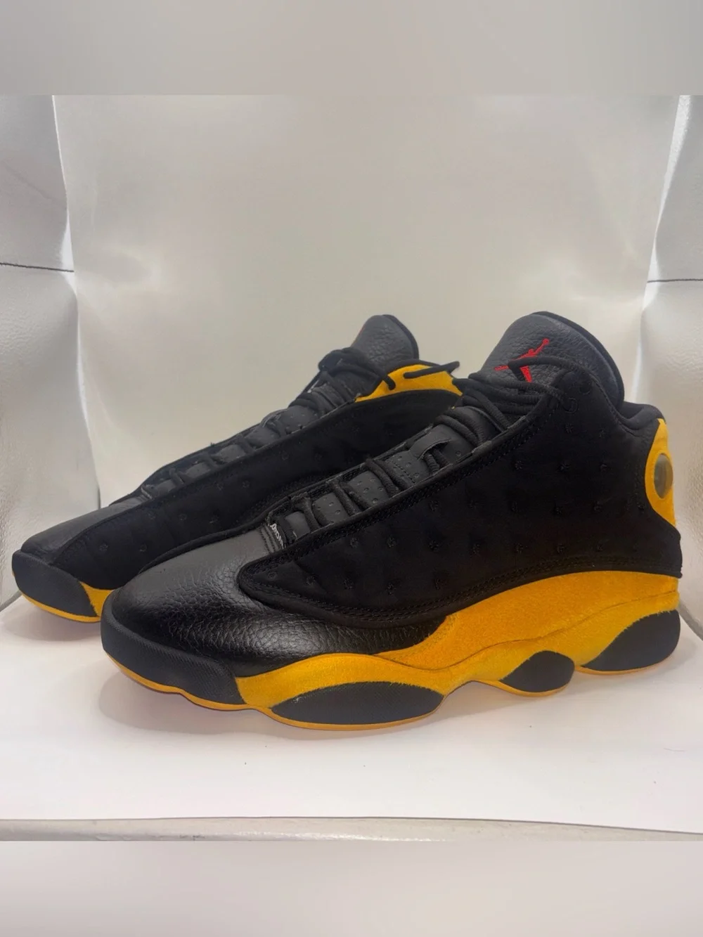 Air Jordan 13 Retro B-Grade Melo Class 2022, Men’s size 10.5, 414571-035